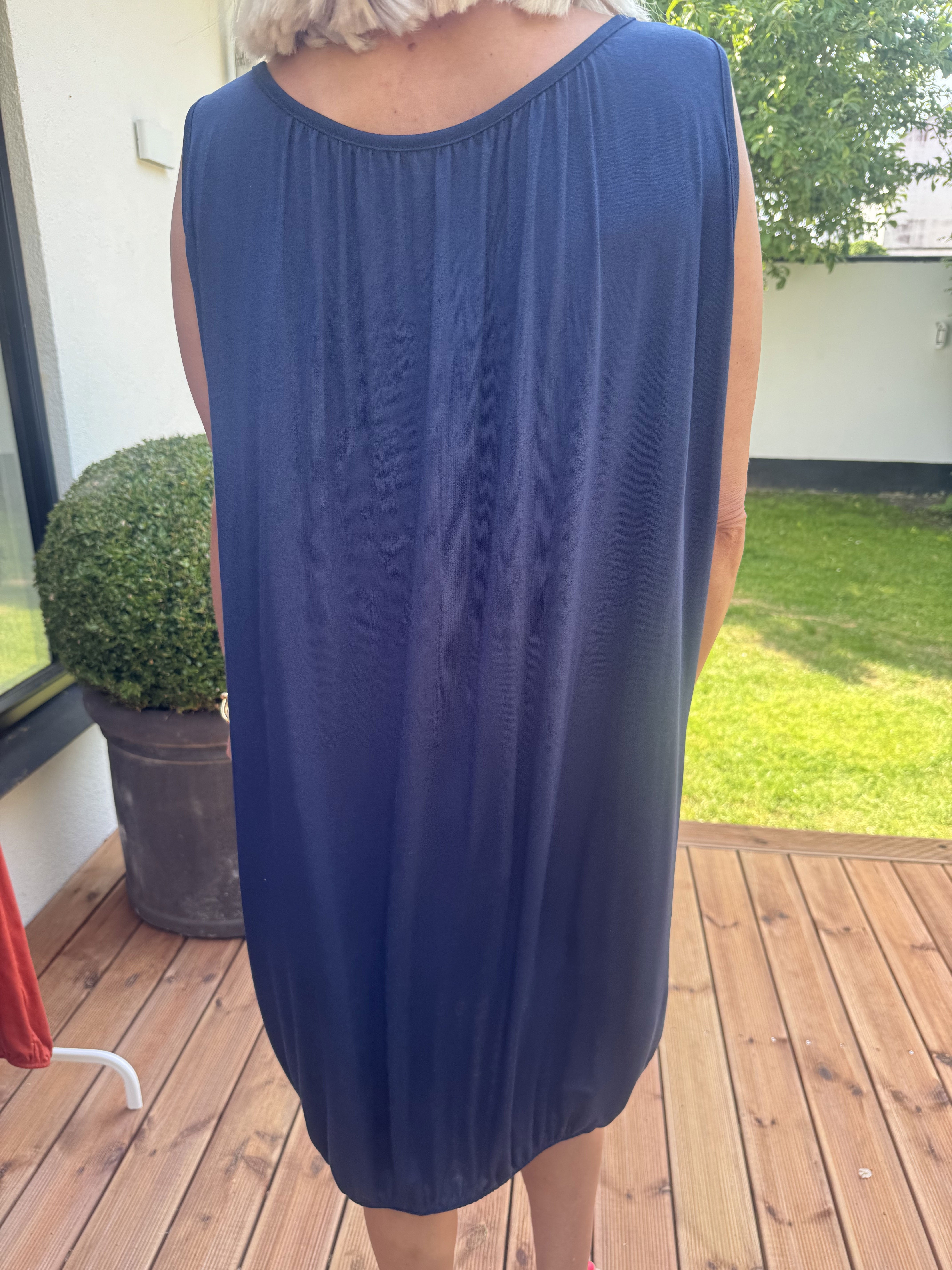 Miracle Sleeveless Dress - Basic klänning i viskos med resår nedtill
